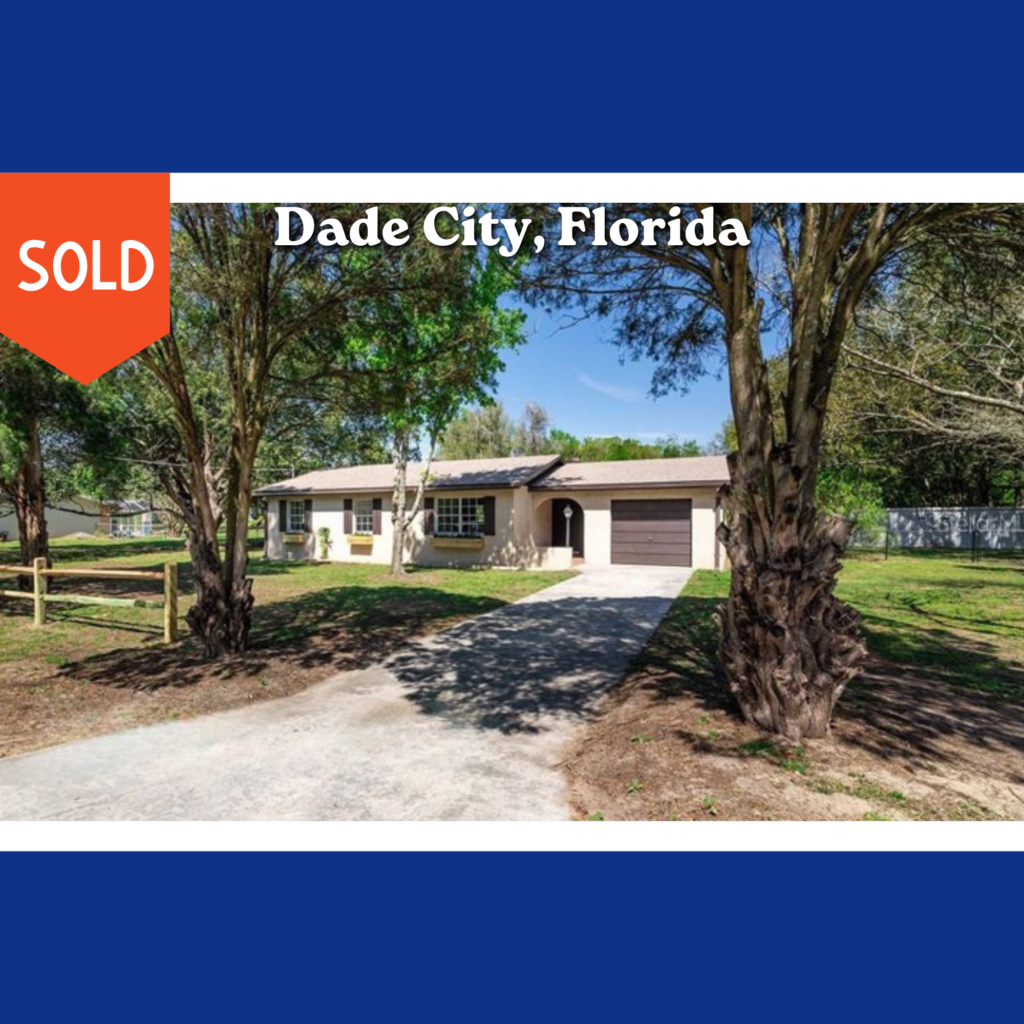 Sold photo in Dade City, FL - House trees driveway